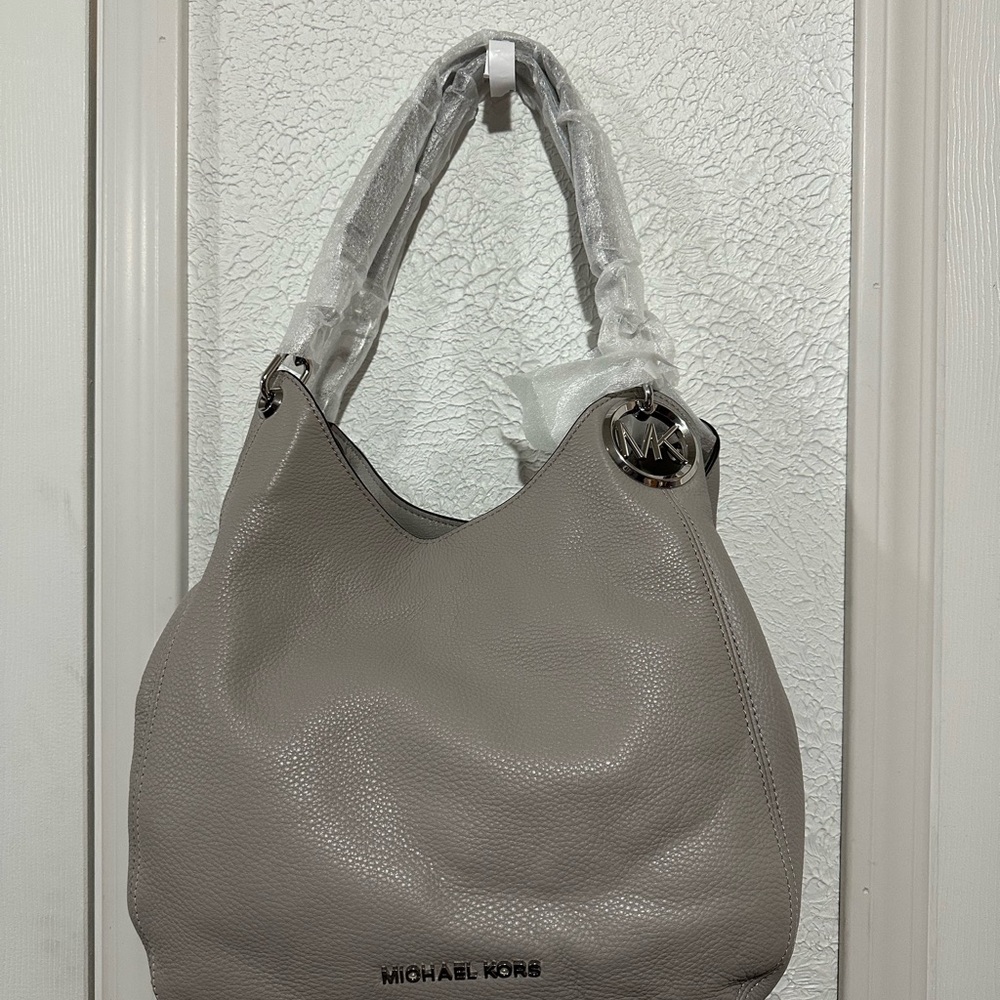 Michael Kors “Lillie” Pearl Gray- Large Chain Shoulder Tote Leather Hobo Bag